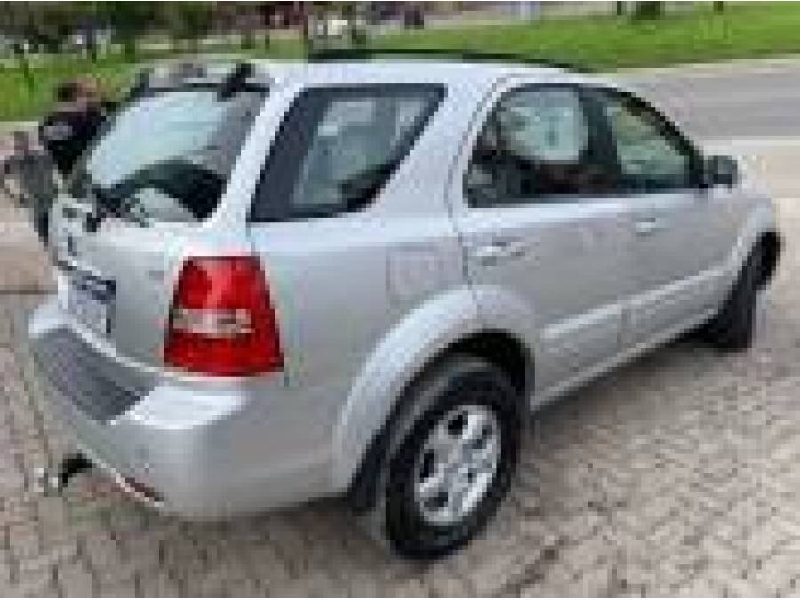 KIA MOTORS - SORENTO - 2008/2008 - Prata - R$ 50.900,00