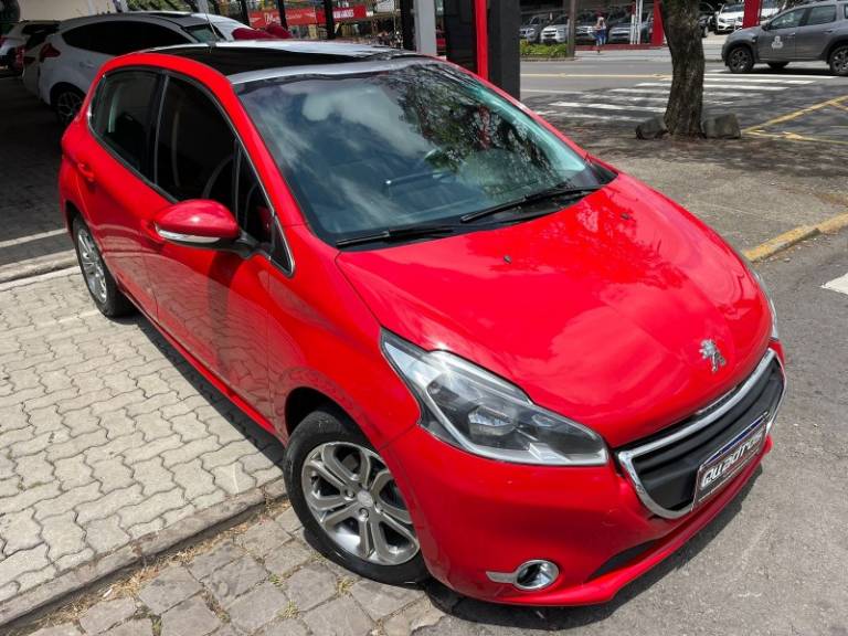 PEUGEOT - 208 - 2014/2014 - Vermelha - R$ 45.900,00