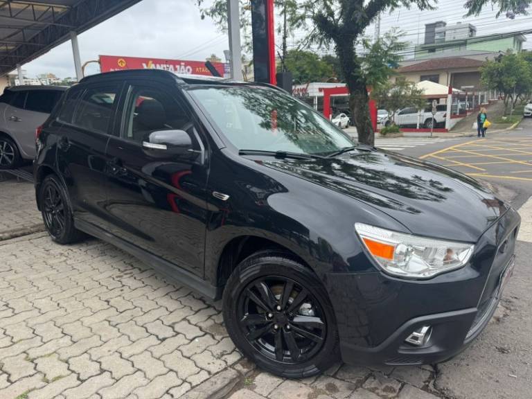 MITSUBISHI - ASX - 2011/2011 - Preta - R$ 58.900,00