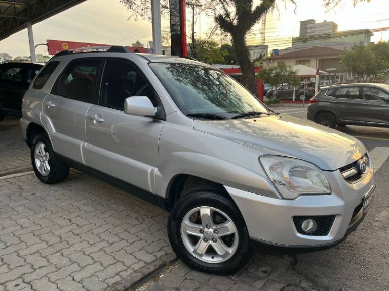 KIA MOTORS - SPORTAGE - 2010/2010 - Prata - R$ 39.900,00