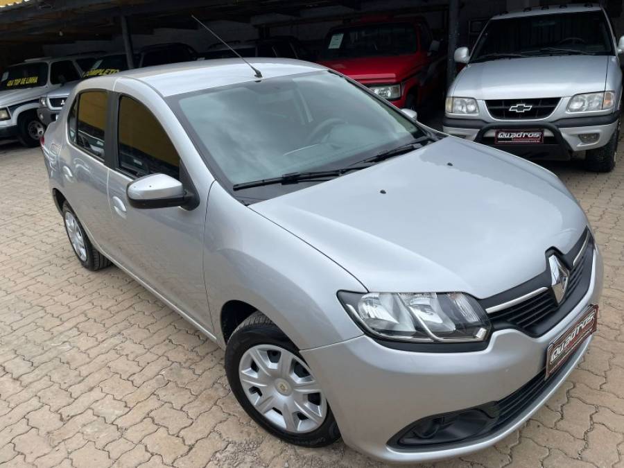 RENAULT - LOGAN - 2014/2014 - Prata - R$ 35.900,00