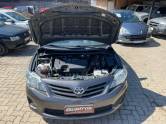 TOYOTA - COROLLA - 2013/2013 - Cinza - R$ 63.900,00