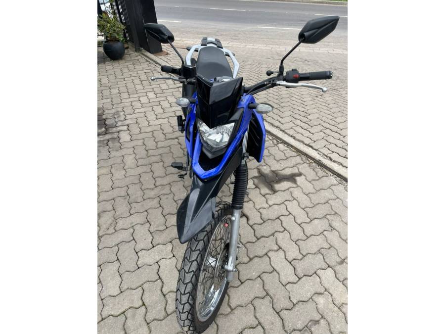 YAMAHA - XTZ 150 - 2017/2017 - Azul - R$ 13.900,00