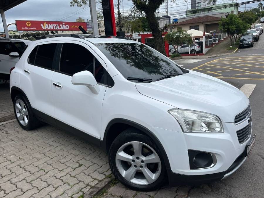 CHEVROLET - TRACKER - 2015/2015 - Branca - R$ 69.990,00