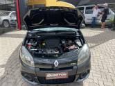 RENAULT - SANDERO - 2013/2013 - Preta - R$ 33.900,00