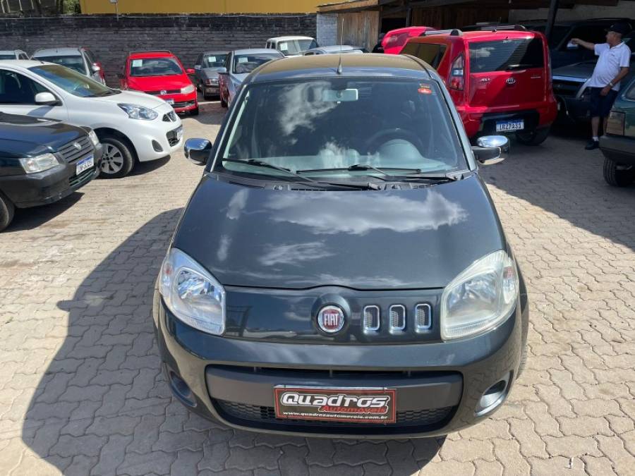 FIAT - UNO - 2011/2011 - Cinza - R$ 26.900,00