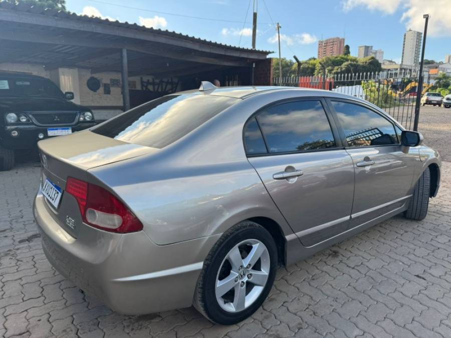 HONDA - CIVIC - 2008/2008 - Dourada - R$ 42.900,00