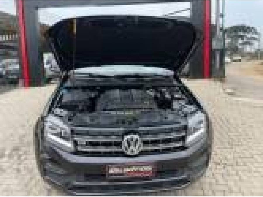 VOLKSWAGEN - AMAROK - 2022/2022 - Preta - R$ 115.900,00