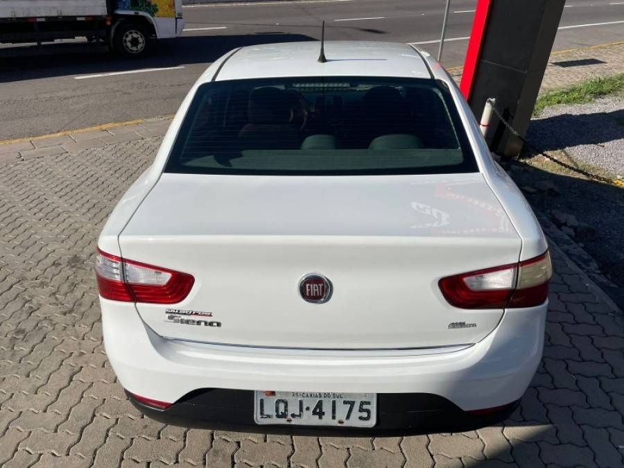 FIAT - GRAND SIENA - 2013/2013 - Branca - R$ 34.900,00