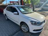 VOLKSWAGEN - VOYAGE - 2016/2017 - Branca - R$ 44.900,00