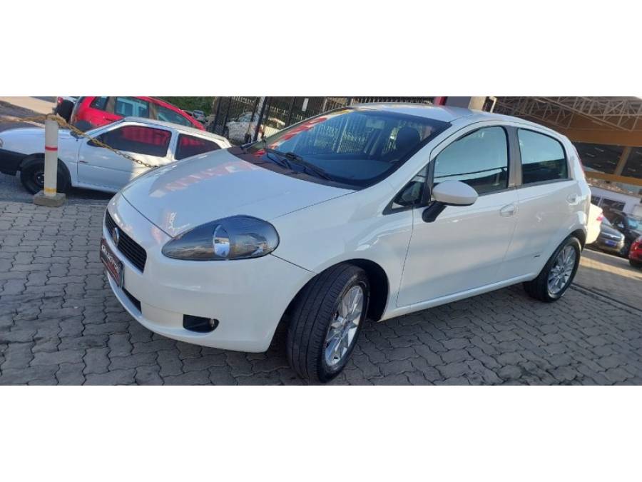 FIAT - PUNTO - 2012/2012 - Branca - R$ 33.900,00