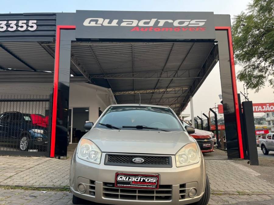 FORD - FIESTA - 2008/2008 - Dourada - R$ 23.900,00