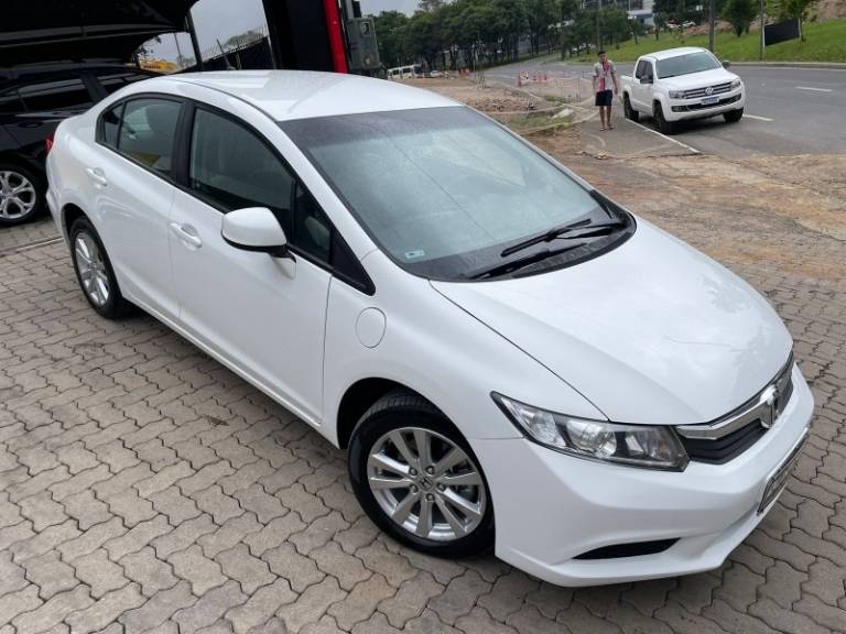 HONDA - CIVIC - 2013/2013 - Branca - R$ 64.900,00