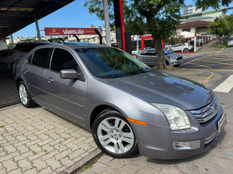 FORD - FUSION - 2007/2007 - Prata - R$ 30.900,00