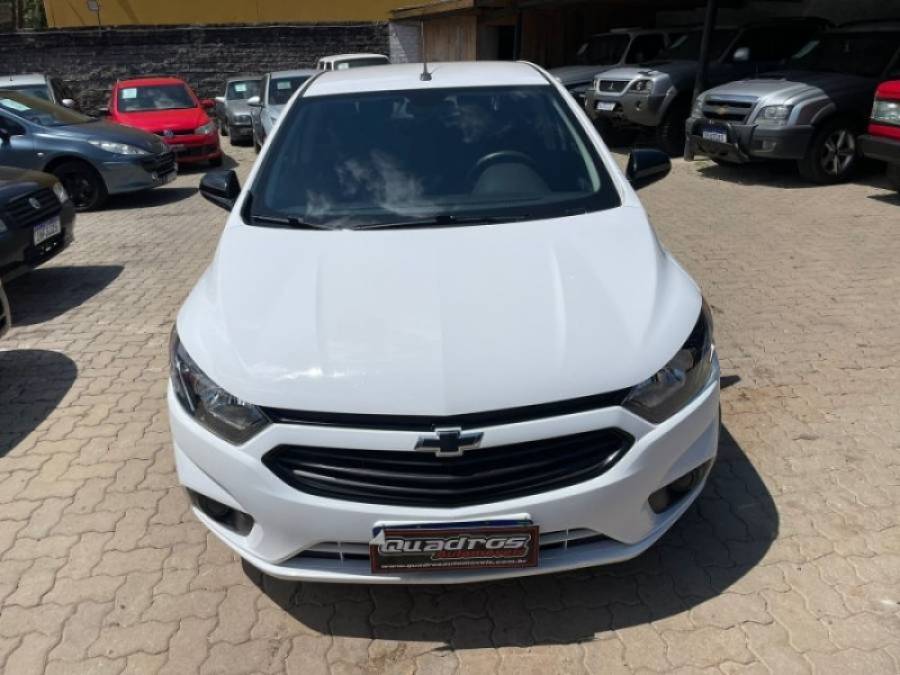 CHEVROLET - ONIX - 2021/2021 - Branca - R$ 56.900,00