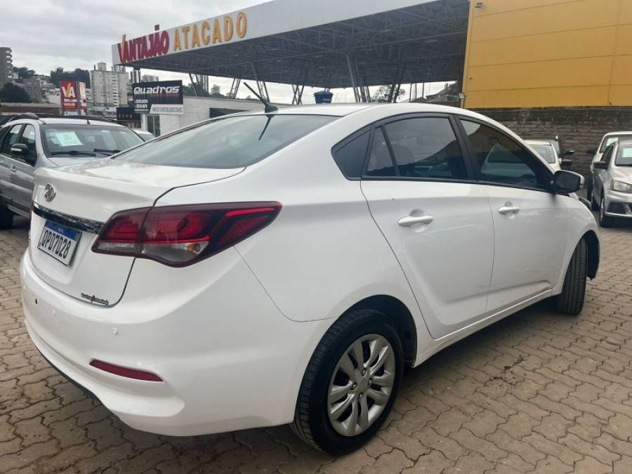 HYUNDAI - HB20S - 2019/2019 - Branca - R$ 60.900,00