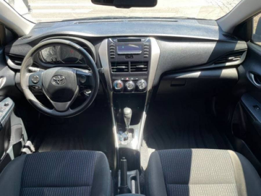 TOYOTA - YARIS - 2019/2019 - Azul - R$ 74.900,00