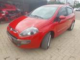 FIAT - PUNTO - 2016/2016 - Vermelha - R$ 42.900,00