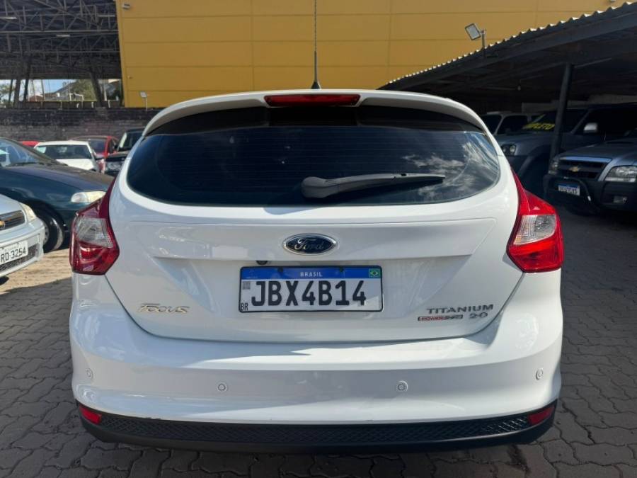 FORD - FOCUS - 2014/2014 - Branca - R$ 60.900,00