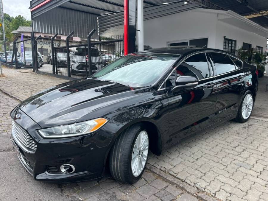 FORD - FUSION - 2016/2016 - Preta - R$ 88.900,00