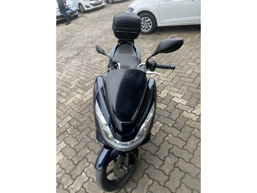 HONDA - PCX - 2018/2018 - Cinza - R$ 15.900,00