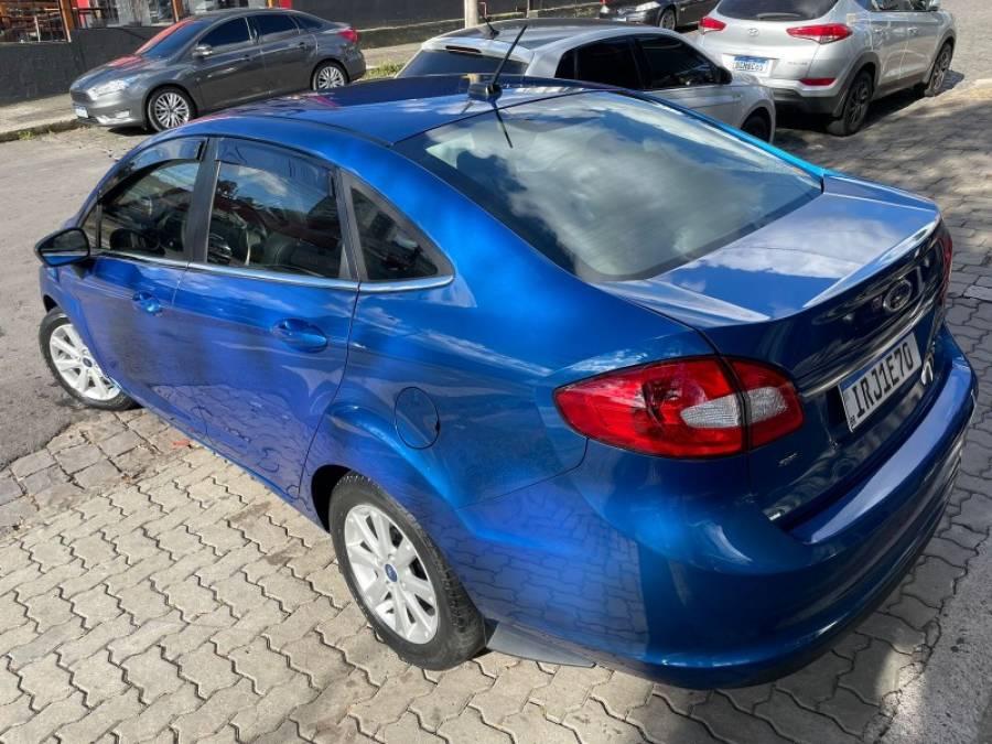 FORD - FIESTA - 2011/2011 - Azul - R$ 39.900,00