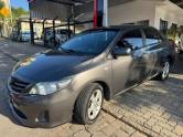 TOYOTA - COROLLA - 2013/2013 - Cinza - R$ 63.900,00