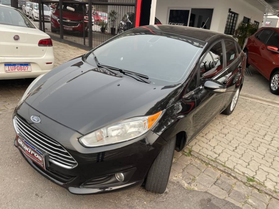 FORD - FIESTA - 2014/2014 - Preta - R$ 45.900,00