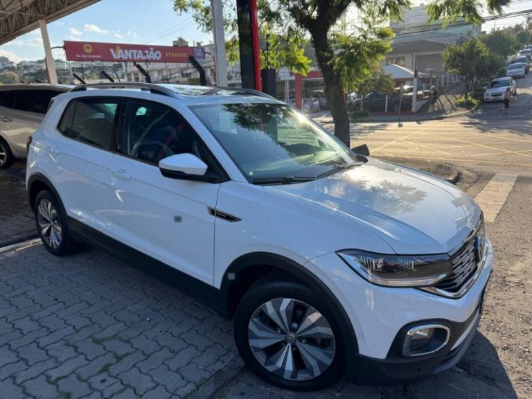 VOLKSWAGEN - T-CROSS - 2021/2021 - Branca - R$ 104.900,00