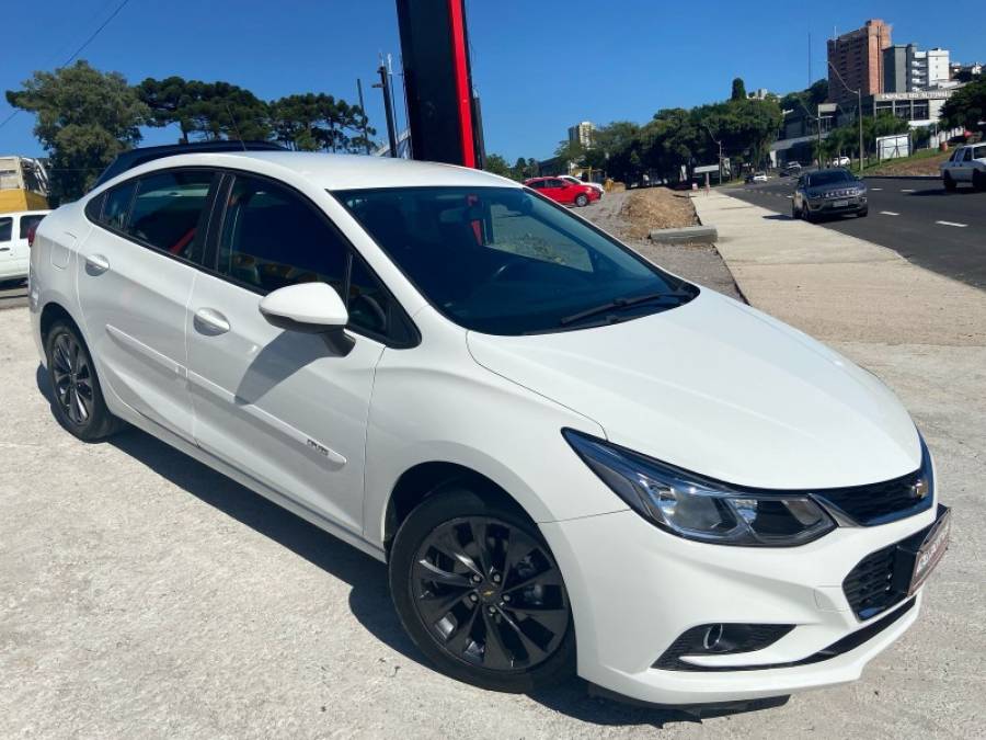 CHEVROLET - CRUZE - 2018/2018 - Branca - R$ 79.900,00