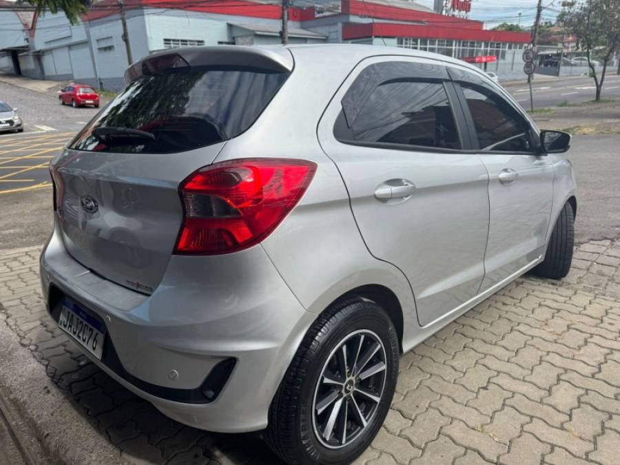 FORD - KA - 2021/2021 - Prata - R$ 57.900,00