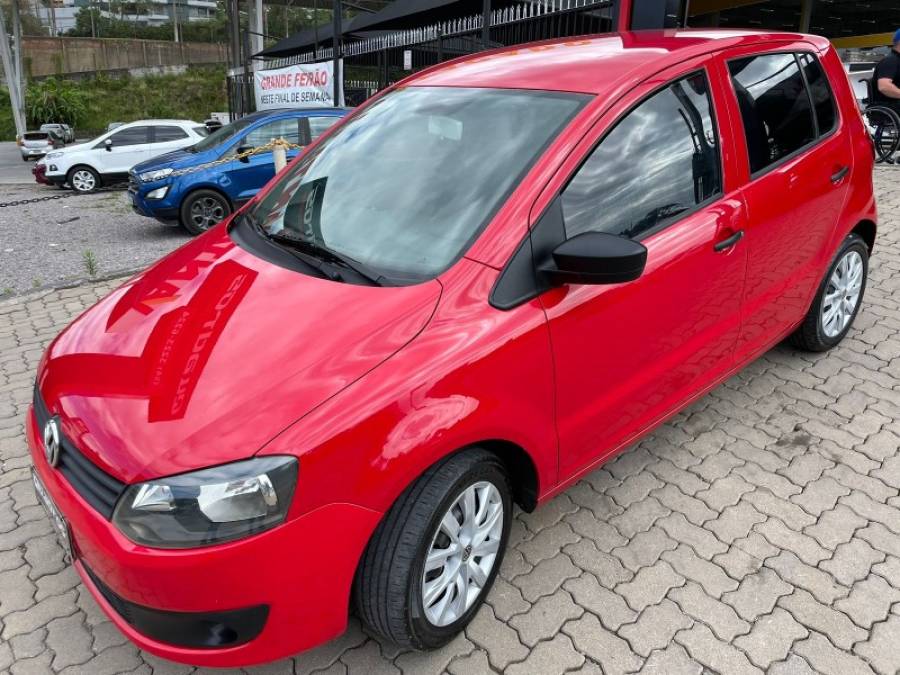 VOLKSWAGEN - FOX - 2010/2010 - Vermelha - R$ 26.900,00