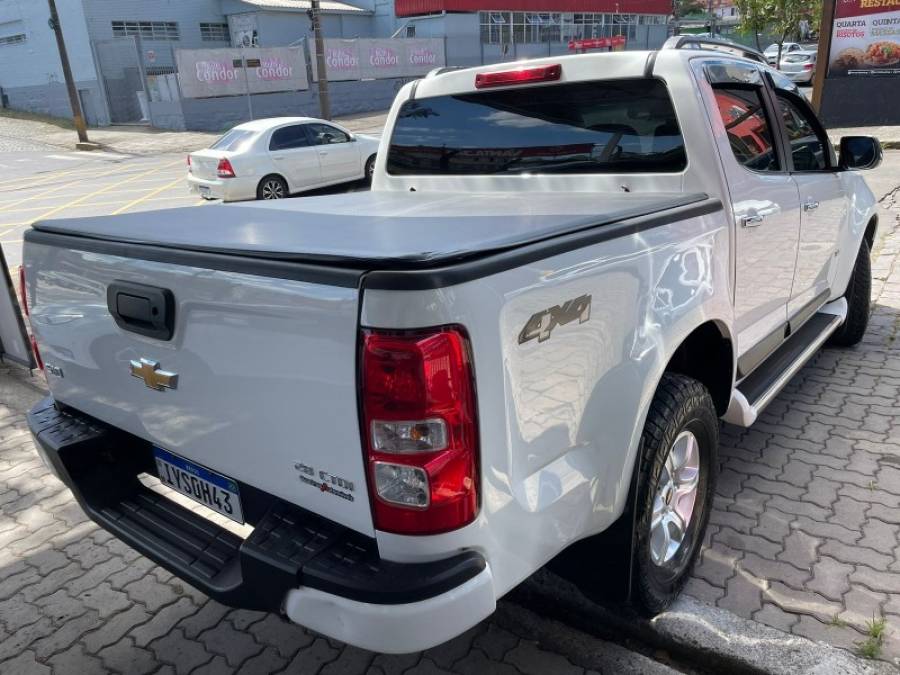 CHEVROLET - S10 - 2019/2019 - Branca - R$ 130.900,00