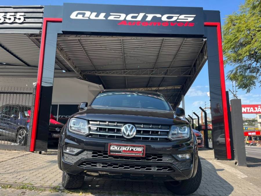 VOLKSWAGEN - AMAROK - 2022/2022 - Preta - R$ 219.990,00