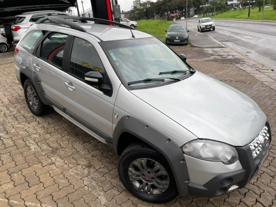 FIAT - PALIO - 2012/2012 - Prata - R$ 39.990,00