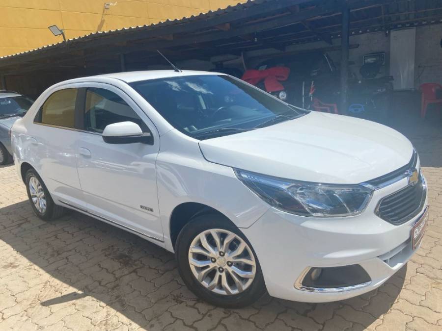 CHEVROLET - COBALT - 2017/2017 - Branca - R$ 55.900,00