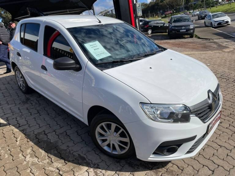 RENAULT - SANDERO - 2020/2020 - Branca - R$ 48.900,00