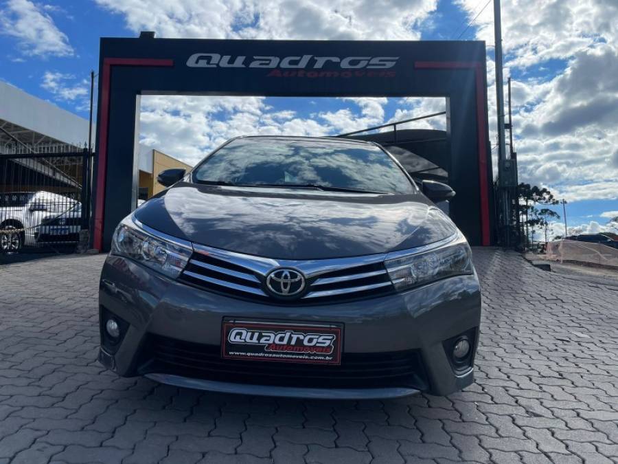 TOYOTA - COROLLA - 2016/2016 - Cinza - R$ 87.900,00