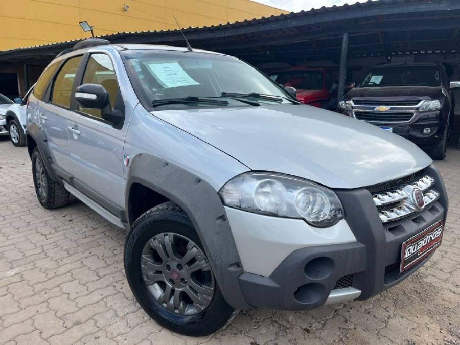 FIAT - PALIO - 2012/2012 - Prata - R$ 39.990,00