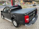 CHEVROLET - S10 - 2013/2013 - Preta - R$ 109.900,00