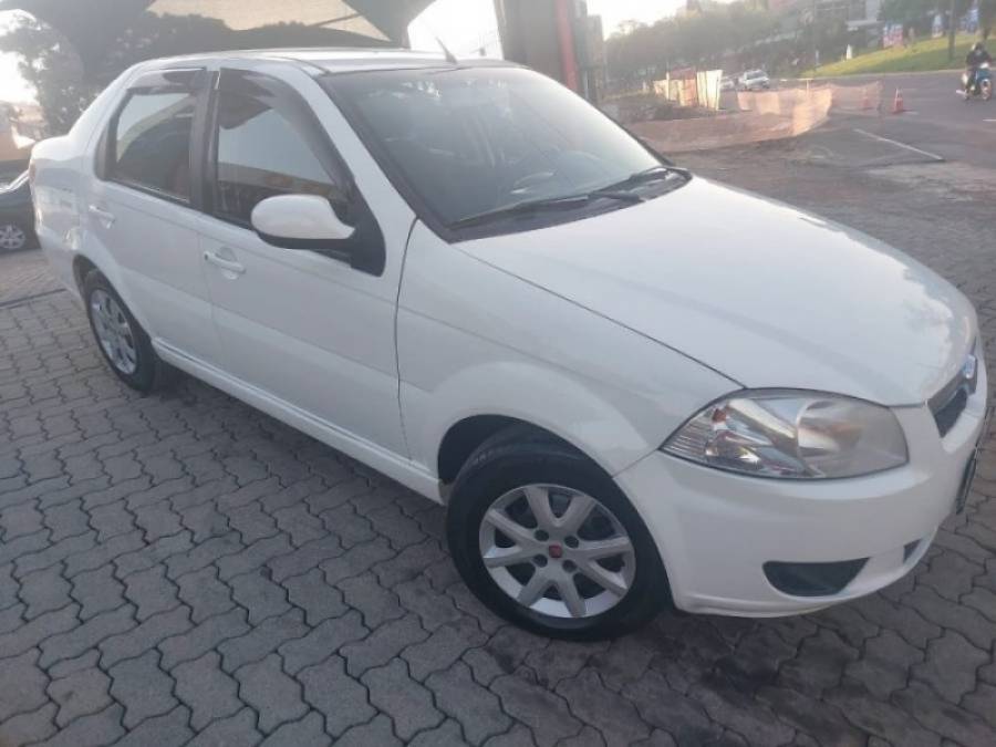 FIAT - SIENA - 2014/2014 - Branca - R$ 30.900,00