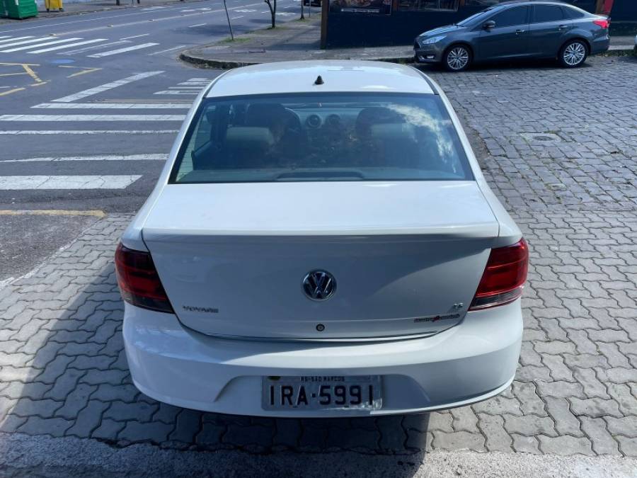 VOLKSWAGEN - VOYAGE - 2011/2011 - Branca - R$ 33.900,00