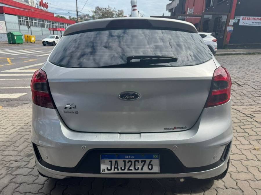 FORD - KA - 2021/2021 - Prata - R$ 57.900,00