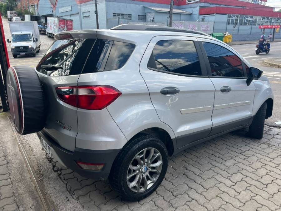 FORD - ECOSPORT - 2014/2014 - Prata - R$ 53.900,00