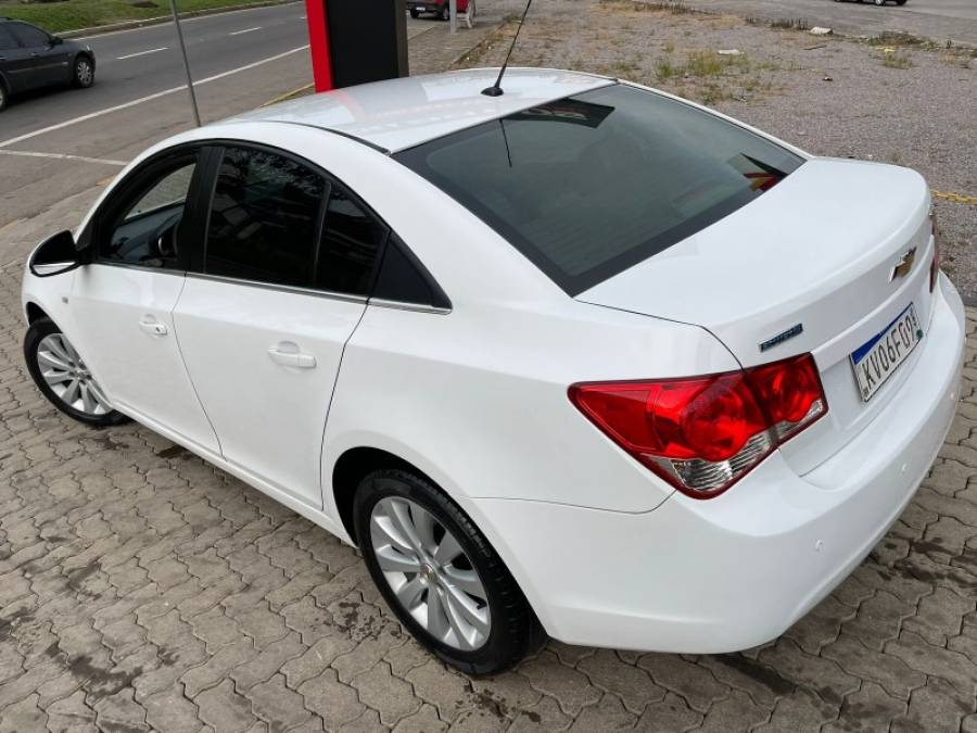 CHEVROLET - CRUZE - 2012/2012 - Branca - R$ 51.900,00