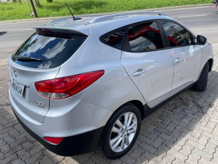 HYUNDAI - IX35 - 2014/2014 - Prata - R$ 70.900,00