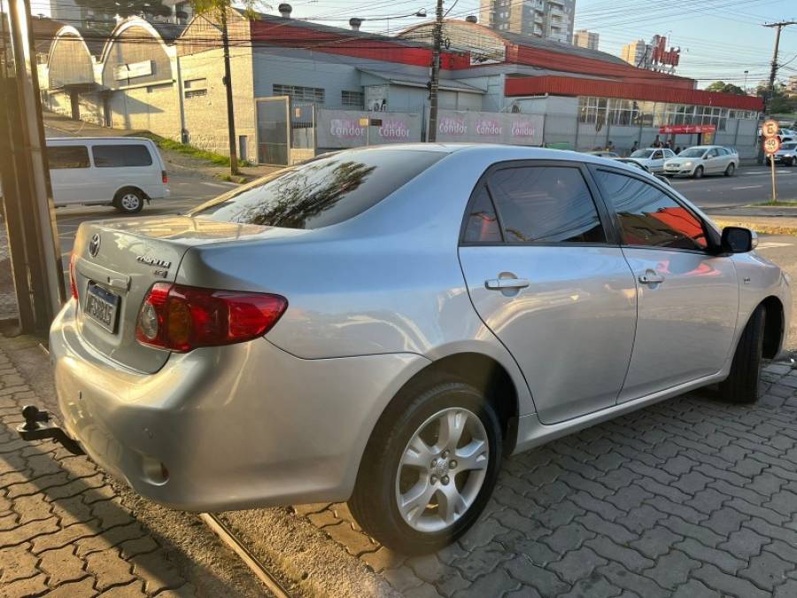 TOYOTA - COROLLA - 2010/2010 - Prata - R$ 55.900,00