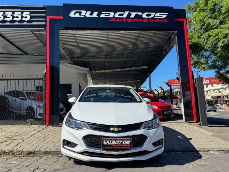 CHEVROLET - CRUZE - 2018/2018 - Branca - R$ 79.900,00