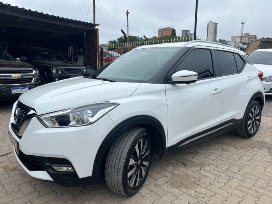 NISSAN - KICKS - 2018/2018 - Branca - R$ 79.990,00