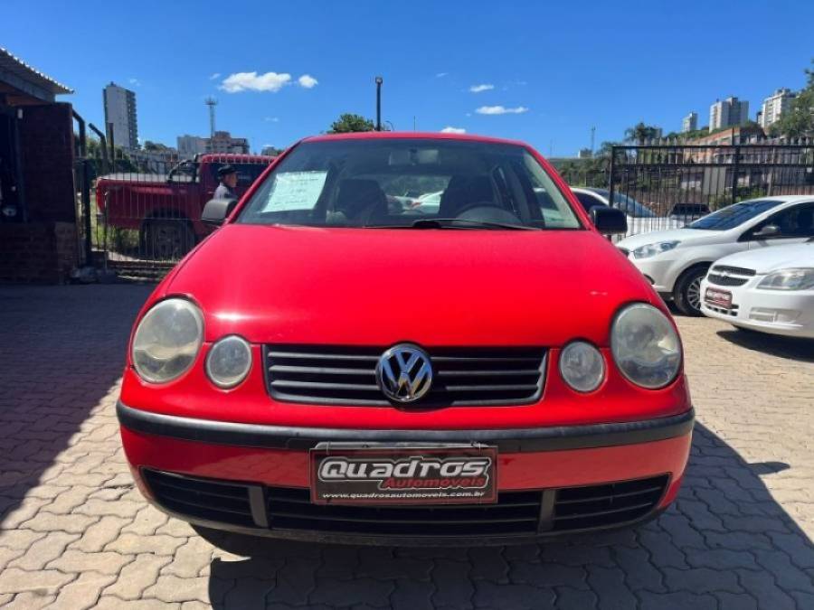 VOLKSWAGEN - POLO - 2005/2005 - Vermelha - R$ 26.900,00